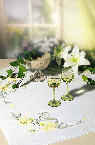 Lilies table cover