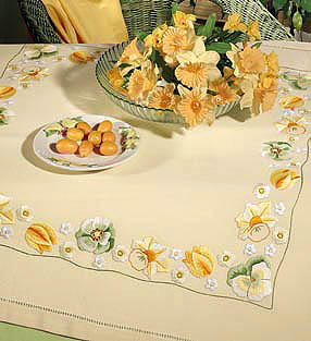 Tulips table cover - Cross stitch