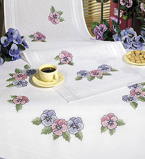 Pansies table cover - Cross stitch