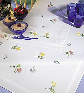 Small flowers table cover