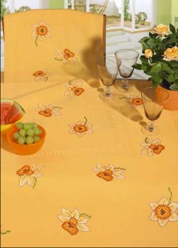 Daffodils table cover