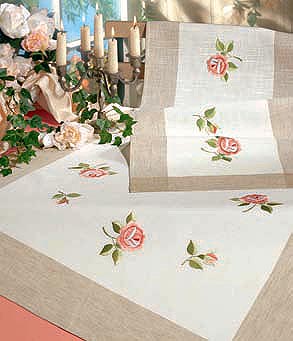 Pink rose table cover