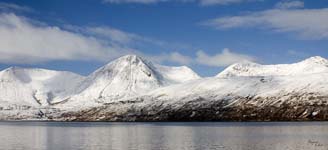 Click for more details of Blaven and Glamaig from Dunan Skye (photograph) by Margaret Elliot