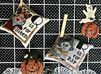Click for more details of Halloween Alphabet - Q & R (cross stitch) by Romy's Creations