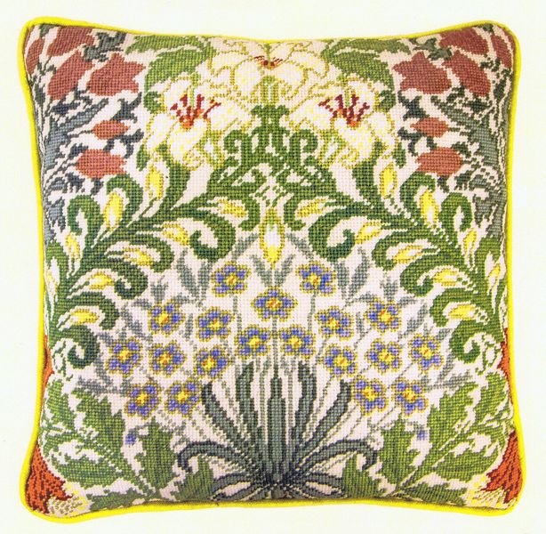 Garden - A William Morris style Cushion Front