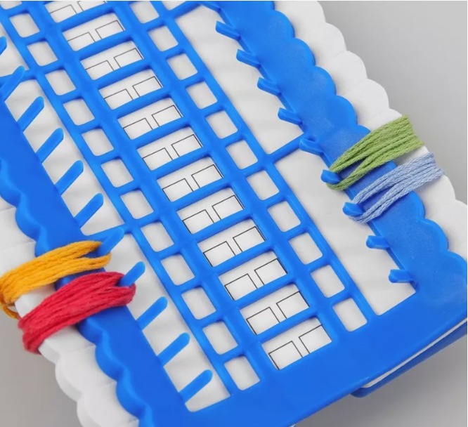 Plastic Floss Organiser (view 2)