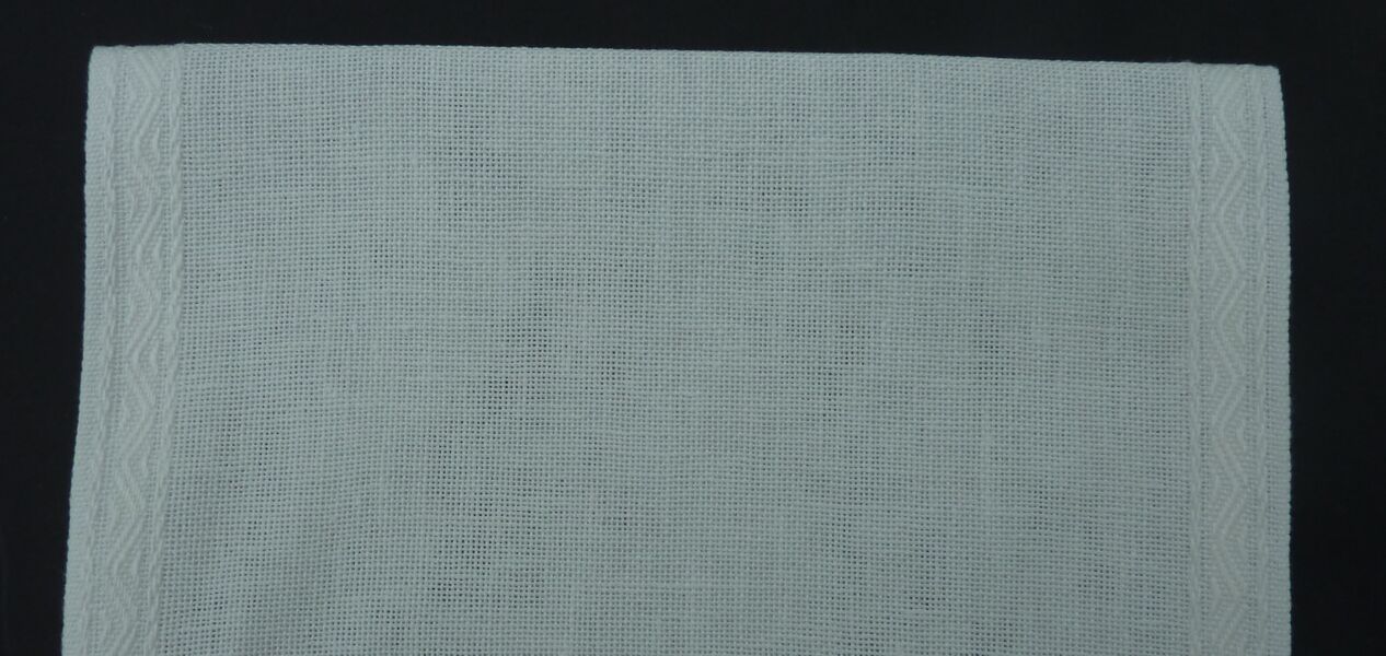 27 count Pyramid Band Antique White
