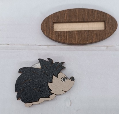 Hedgehog Thread Cutter (view 2)