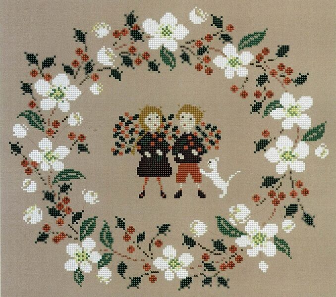 White Christmas Wreath