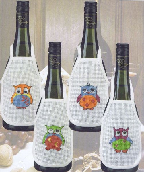 Baby Owl Wine Bottle Aprons