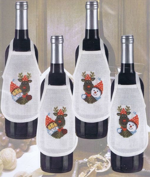 Rudolph Wine Bottle Aprons