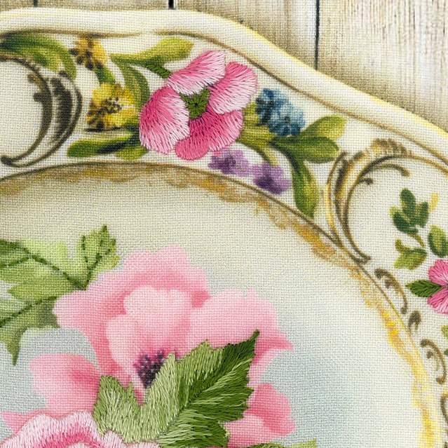 Plate with Pink Poppies (view 3)