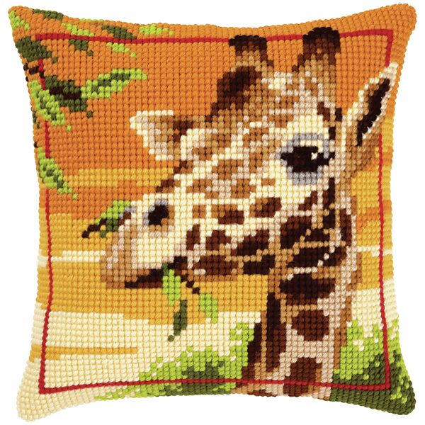 Giraffe Cushion Front