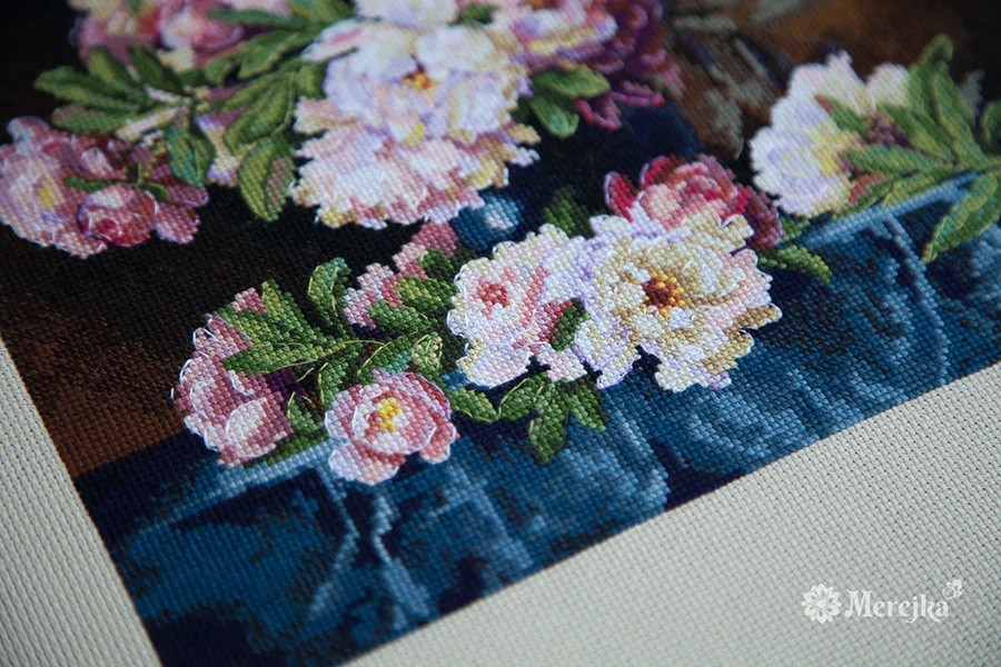 Lush Peonies (view 3)