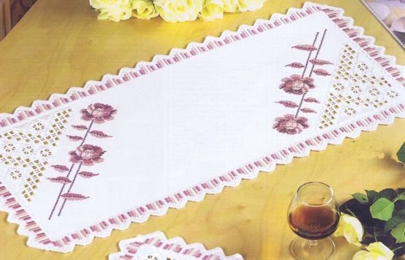 Pink Rose Hardanger Table Mats