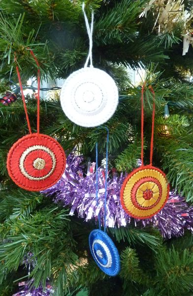 Christmas Tree Ornament - Ribbon Ball