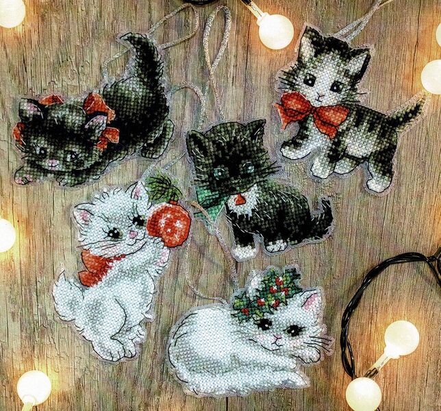Christmas Kittens Toys