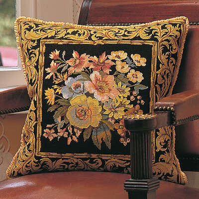 Versailles Flowers Maron