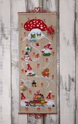 Elves and Gifts Advent Calendar - click for larger image