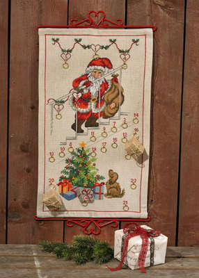 Santa on the Stairs Advent Calendar - click for larger image
