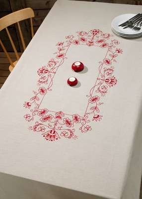 Classic Red Large Table Cover - click for larger image