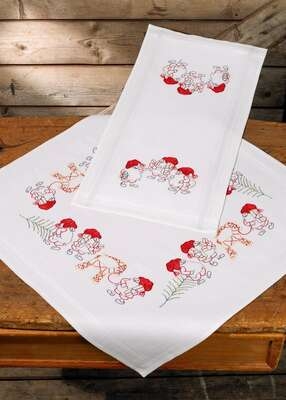Elf Table Runner - click for larger image