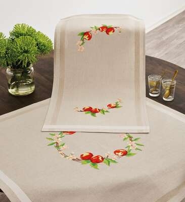 Apples Table Runner