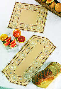 Gold table runner - click for larger image