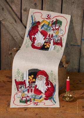 Santa and Cat Table Runner - click for larger image