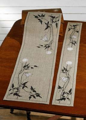 Clematis Silhouette Table Runner