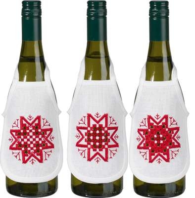 Hardanger Stars Wine Bottle Aprons - click for larger image