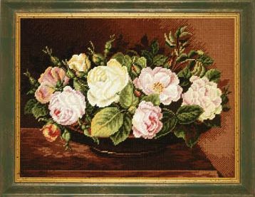 arrangement of roses
